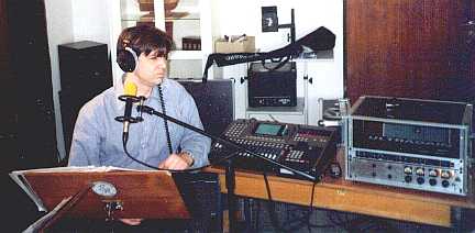 Tontechniker Peter mit seinem Equipment